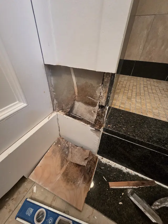 Crown Mold Specialists — photo from the business 3