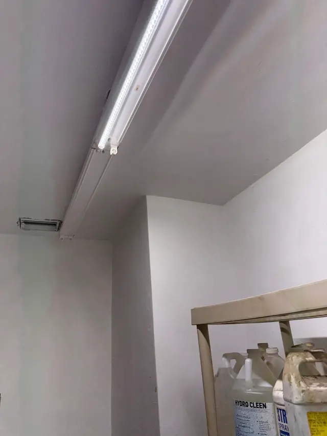 Customer photo of work by Crown Mold Specialists, from Hanmi Hanju Na's review
