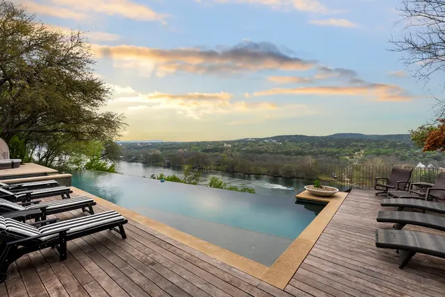 Five Star Vacation Home Rentals | Luxury Airbnb/STR Management | Austin, TX — photo from the business 3