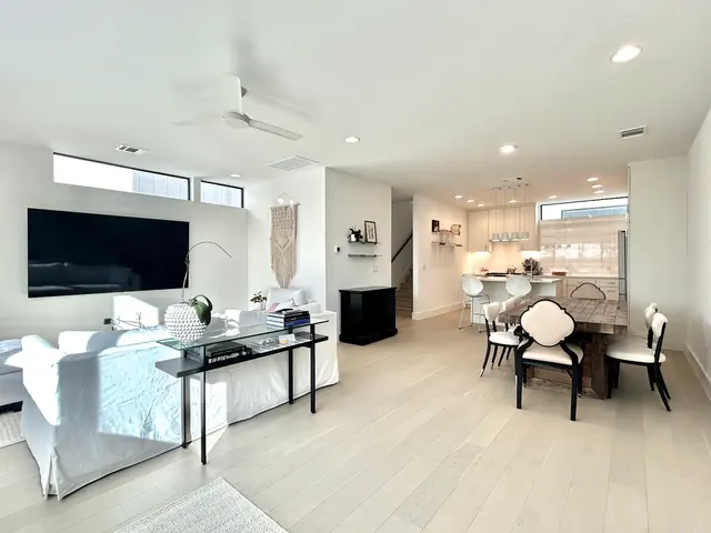 PROPERTY MANAGEMENT INC - PMI Austin — photo from the business 6
