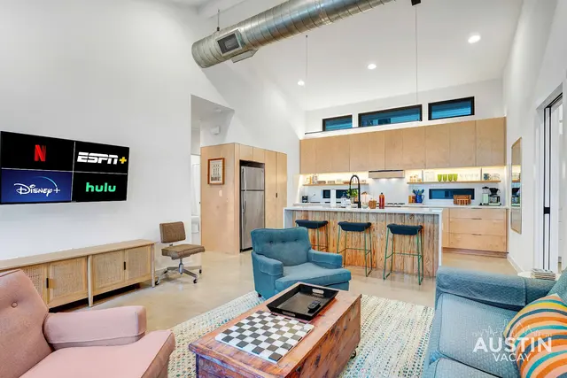 STR Management — photo from the business 11