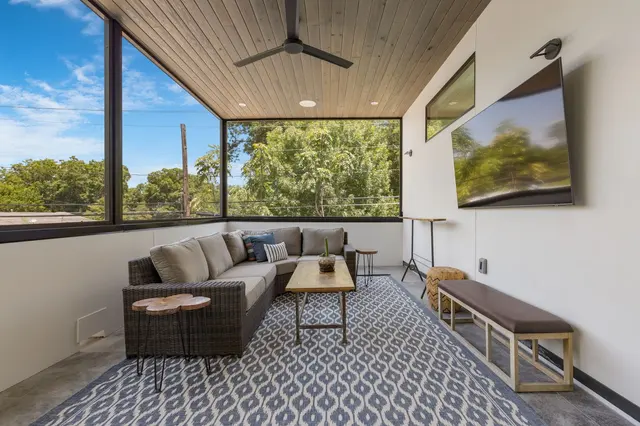 Via Luxury Rentals & Property Management — photo from the business 10