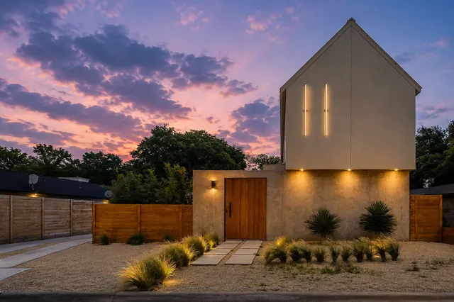 Via Luxury Rentals & Property Management — photo from the business 4