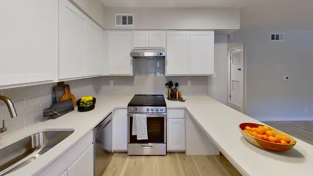 Rainier Properties — photo from the business 8
