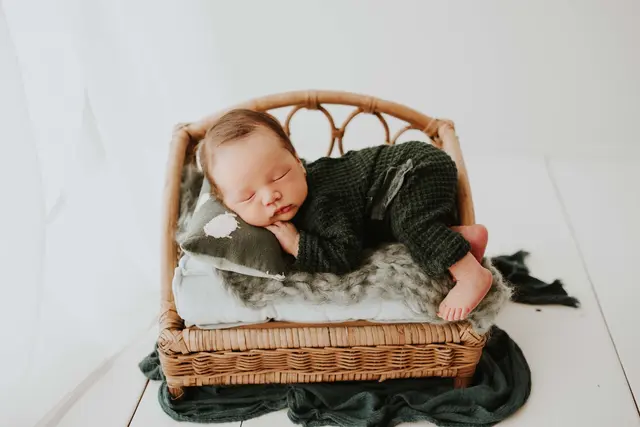 A Little Goose Newborn Photography — photo from the business 2