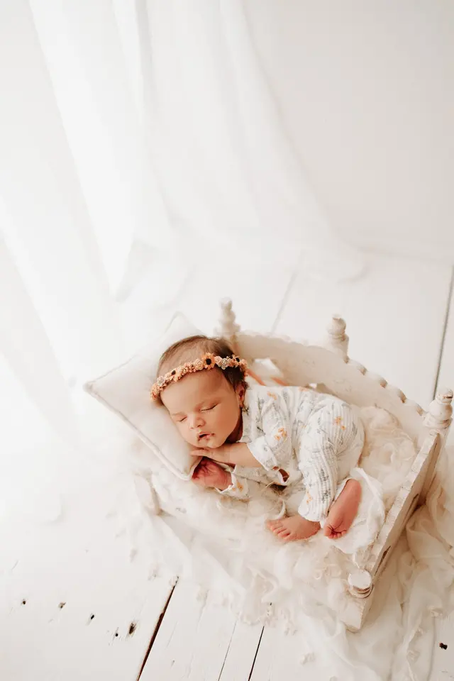 A Little Goose Newborn Photography — photo from the business 12