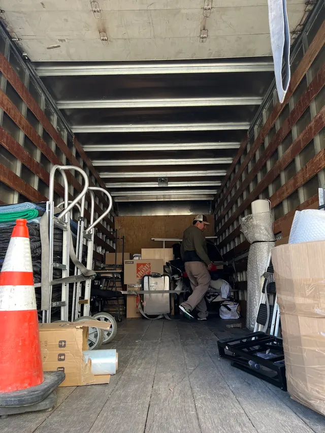 Pasadena Moving Company LLC — customer photo 9