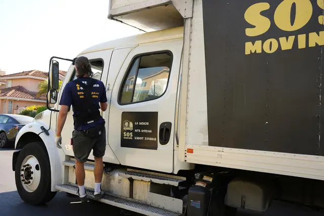 SOS Moving — photo from the business 10