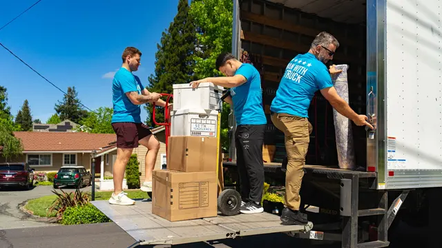 Man With A Truck Movers and Packers Los Angeles — photo from the business 3