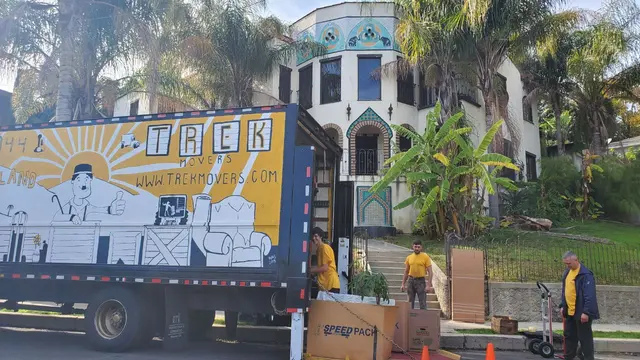 Trek Movers — photo from the business 2