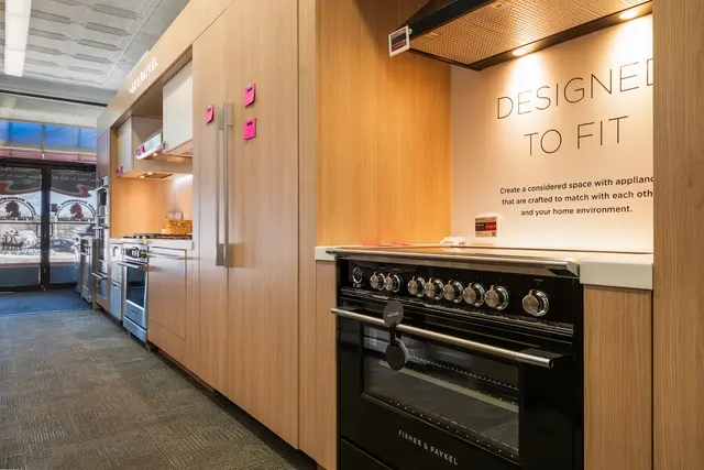 George Washington Toma TV and Appliance — photo from the business 3
