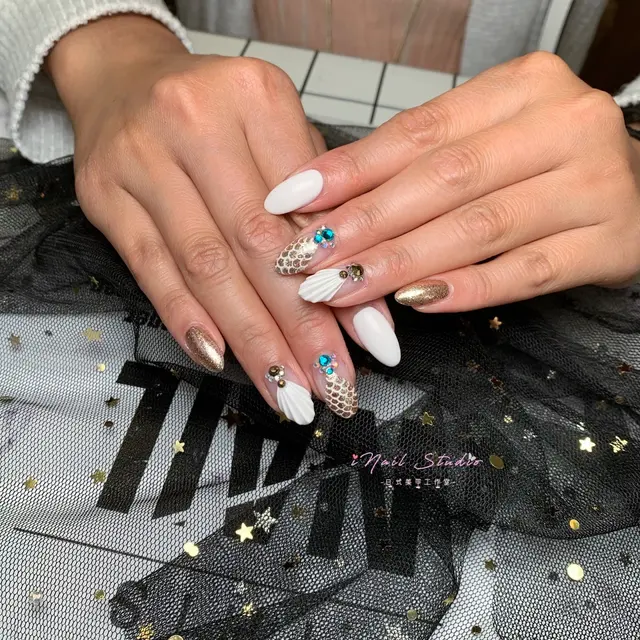 iNail Studio — photo from the business 8