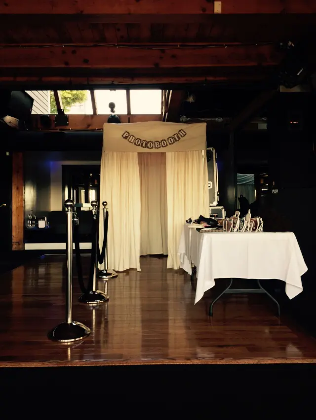 Epic Entertainment Boston — photo from the business 9