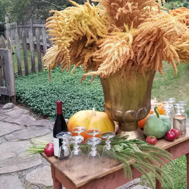 Sparrow Lane - Tabletop Event Rentals — photo from the business 8