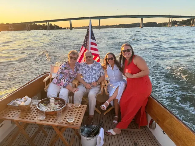 Darling Charters — photo from the business 3