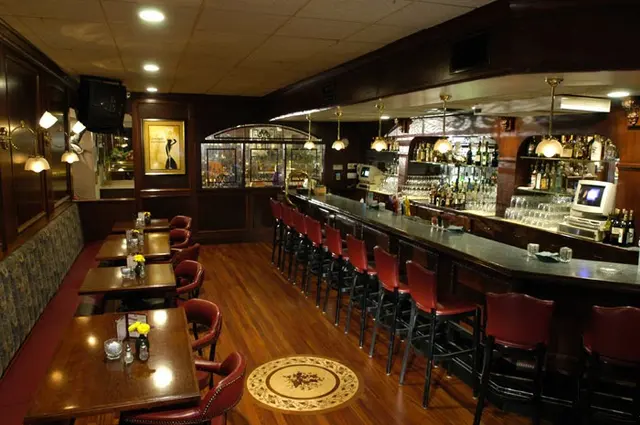 Lake Elmo Inn — photo from the business 4