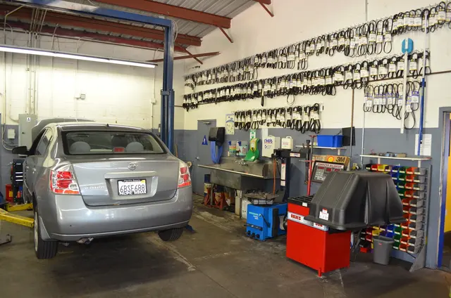 Pacific Highway Auto Repair — photo from the business 4