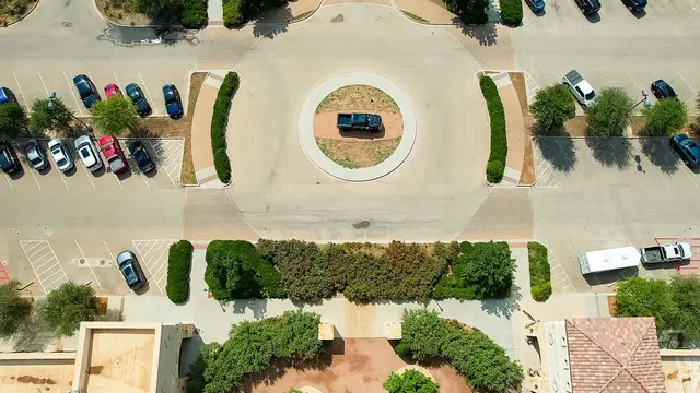 Parks Legado Town Center — photo from the business 12