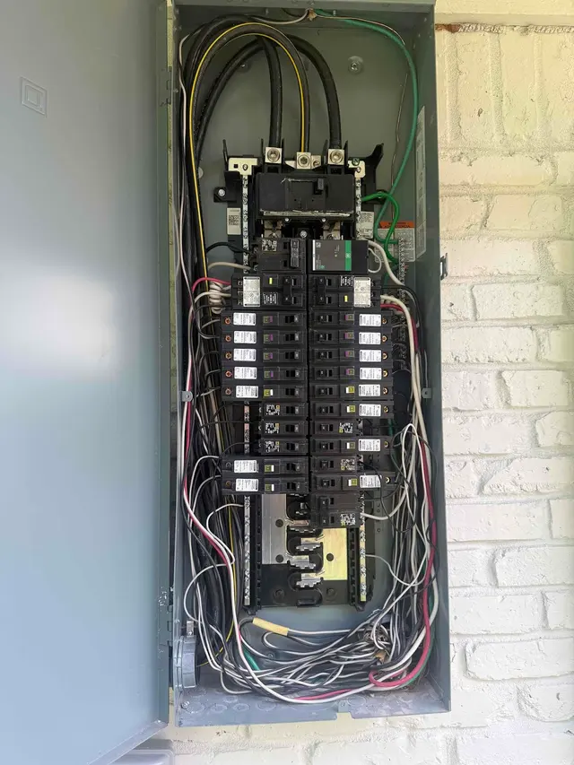 Mr. Electric of Houston Midtown — photo from the business 4