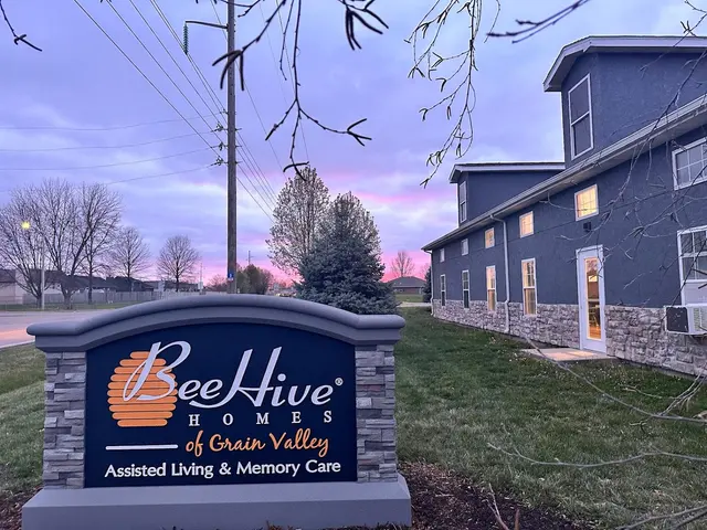BeeHive Homes of Grain Valley — photo from the business 2