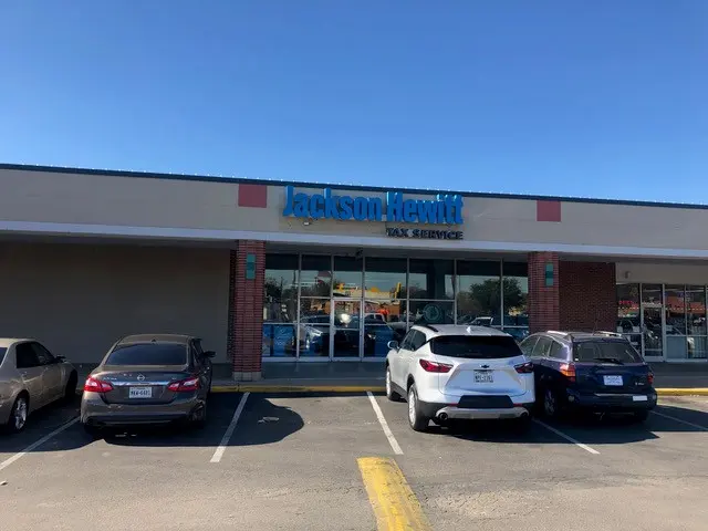 Jackson Hewitt Tax Service — photo from the business 4