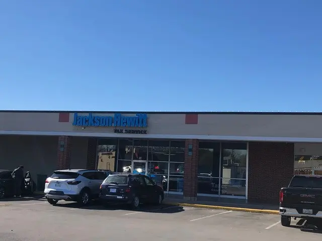 Jackson Hewitt Tax Service — photo from the business 1
