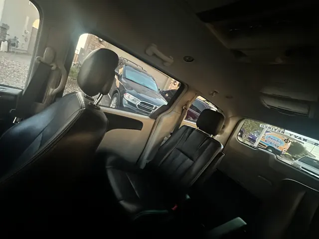 Customer photo of work by Sin City Tint, from Julius Cabrera's review