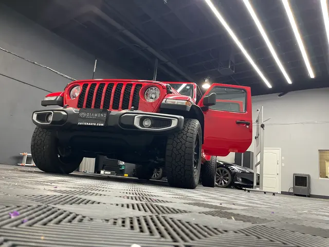 Diamond Garage — photo from the business 9