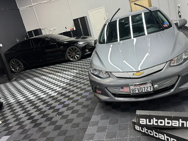 Diamond Garage — photo from the business 6