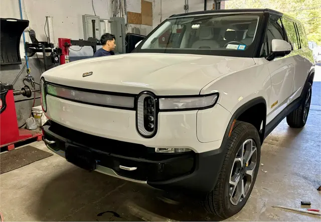 Global Collision And Body Works — photo from the business 12