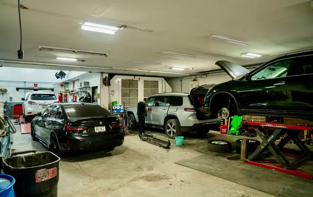 Global Collision And Body Works — photo from the business 5