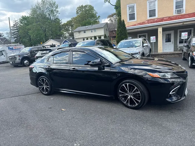 Lux Auto Body Inc — photo from the business 10