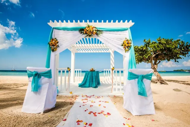Dream Vacations - Round Rock Cruise & Travel Agency — photo from the business 3