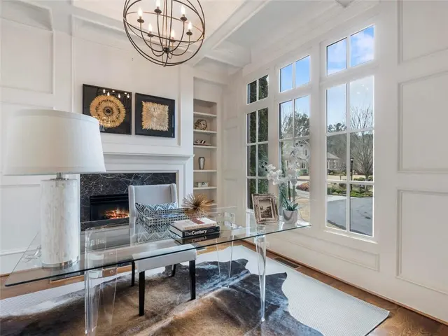 No Vacancy Atlanta Home Staging — photo from the business 6