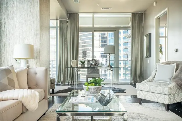 No Vacancy Atlanta Home Staging — photo from the business 7