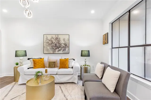 No Vacancy Atlanta Home Staging — photo from the business 3