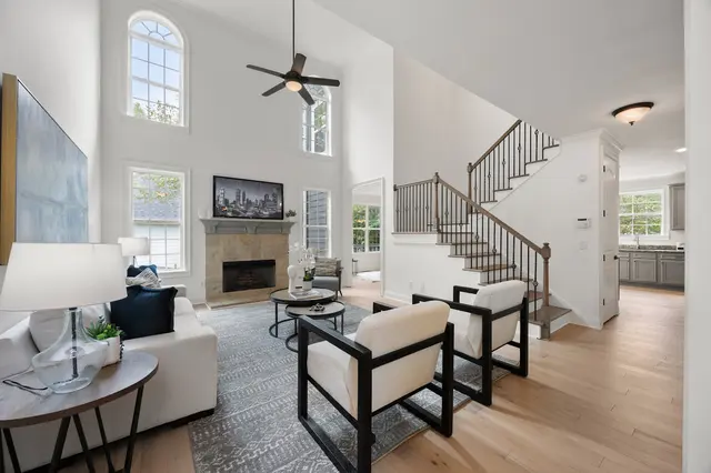 HR Staging & Design — customer photo 3