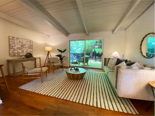 Everly Design - Home Staging, Furniture Leasing & Prop Shop — customer photo 4