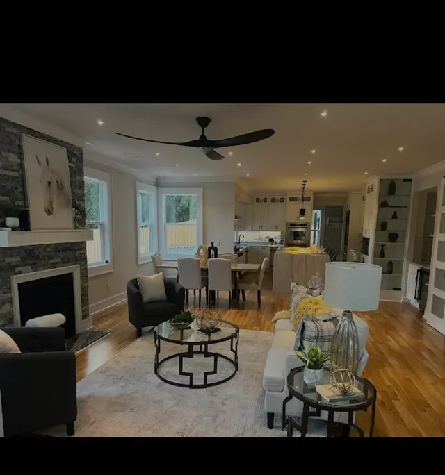 Customer photo of work by Sheer home staging, from Gentlebaba's review
