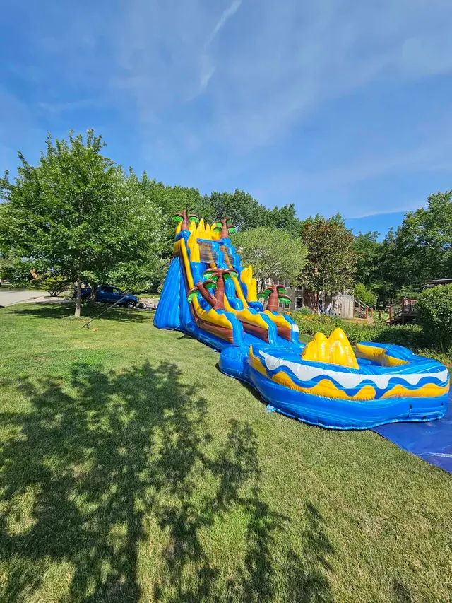 Lakeside Bounce — photo from the business 9