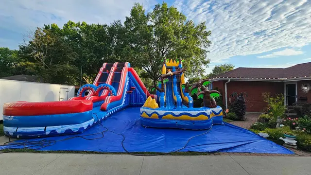 Lakeside Bounce — photo from the business 11