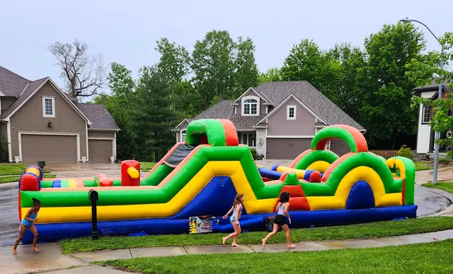 Mo Bounce Inflatables — customer photo 2