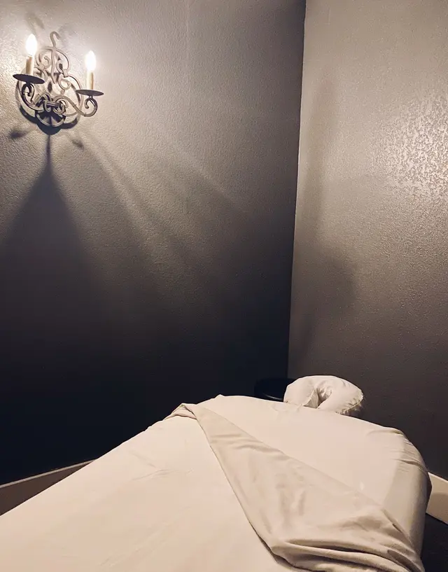 Riviera Spa - Uptown Knox Travis Walk — photo from the business 4
