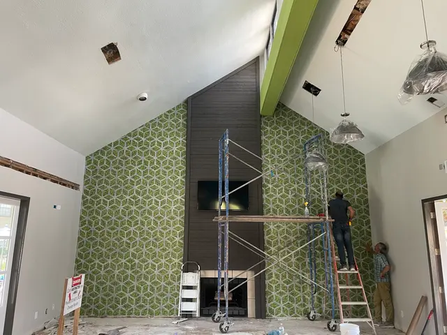 WALLPAPER INSTALLERS - AA WALLPAPER SERVICES — photo from the business 12