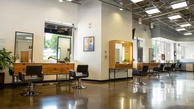Natural Alternatives Salon & Spa Western Plaza — photo from the business 2