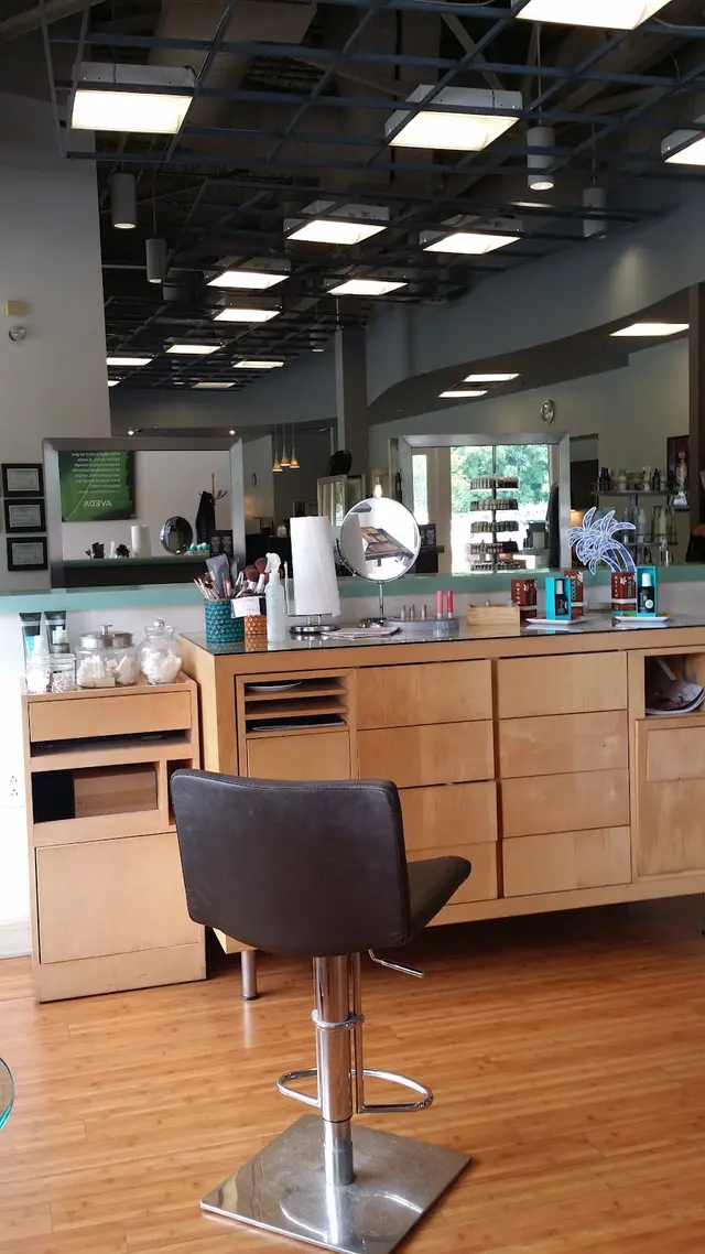 Natural Alternatives Salon & Spa Western Plaza — customer photo 9
