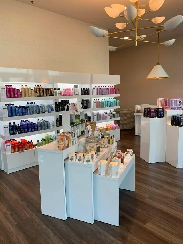 Amanda Maddox Salon — photo from the business 11