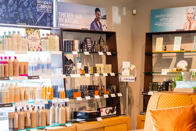 Salon Azure & Spa Knoxville — photo from the business 4