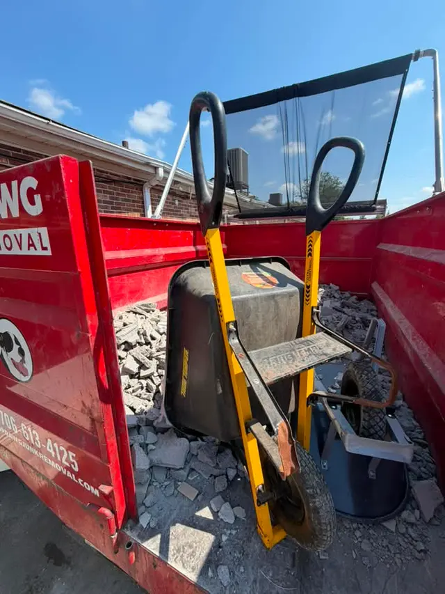 TopDawg Junk Removal — photo from the business 4