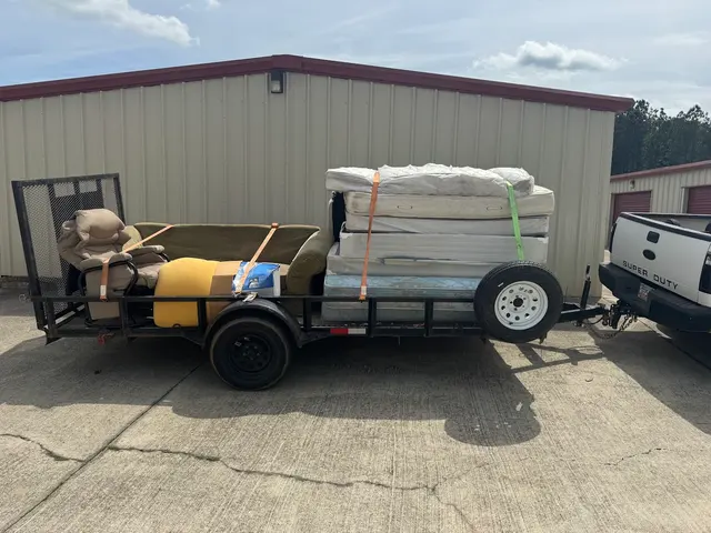 Cash Junk Removal and Moving — photo from the business 3